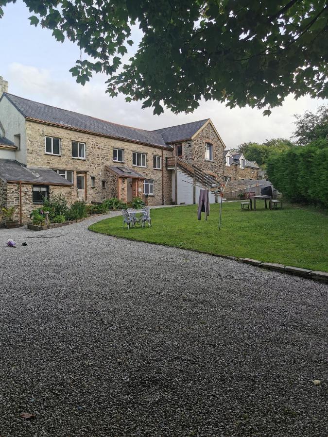 The Old Rectory Southcott Apartment In Jacobstow 10 Mins To Widemouth Bay And Crackington Haven,15 Mins Bude,20 Mins Tintagel, 27 Mins Port Issac Eksteriør bilde