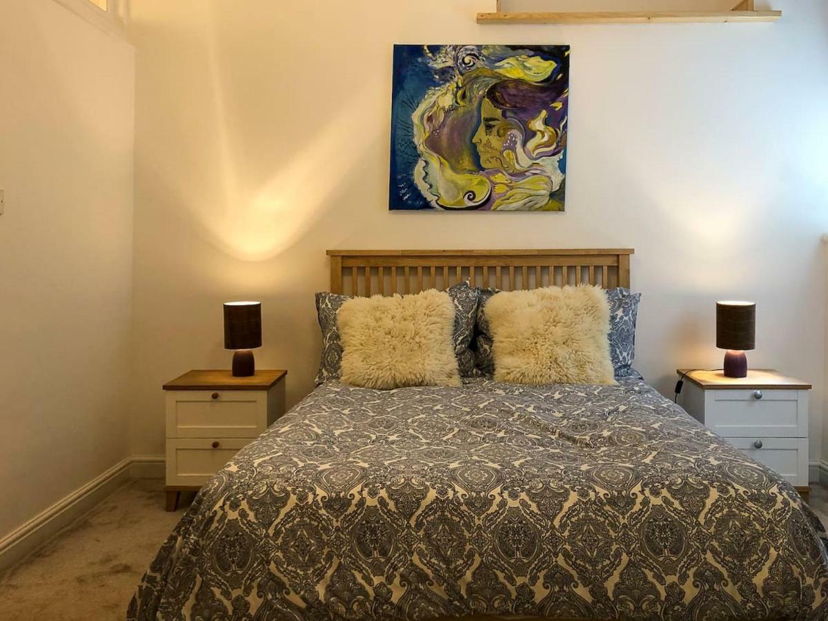 The Old Rectory Southcott Apartment In Jacobstow 10 Mins To Widemouth Bay And Crackington Haven,15 Mins Bude,20 Mins Tintagel, 27 Mins Port Issac Eksteriør bilde